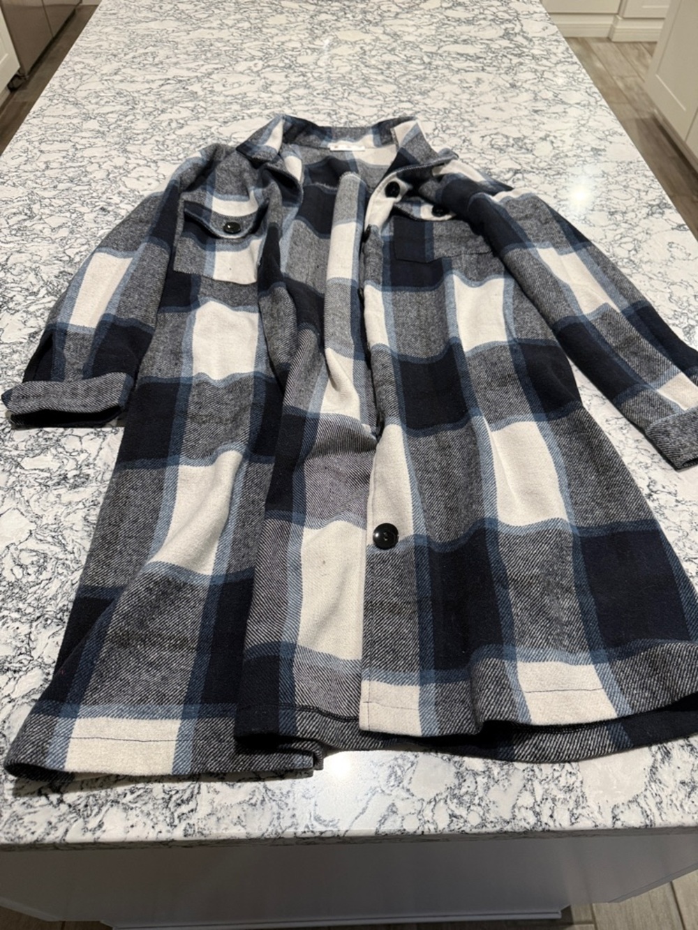 Plaid Button-Front Shacket Jacket - Blue & White